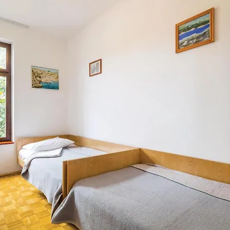 3 Bedroom Beautiful Apartment In Krk Krk Town Exterior photo