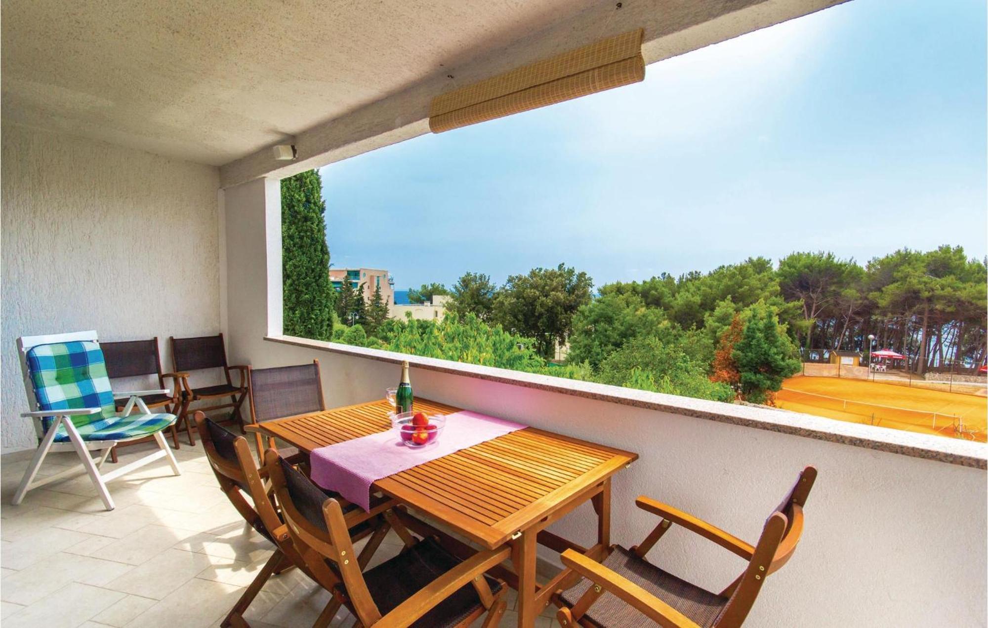 3 Bedroom Beautiful In Krk Apartment Krk Town