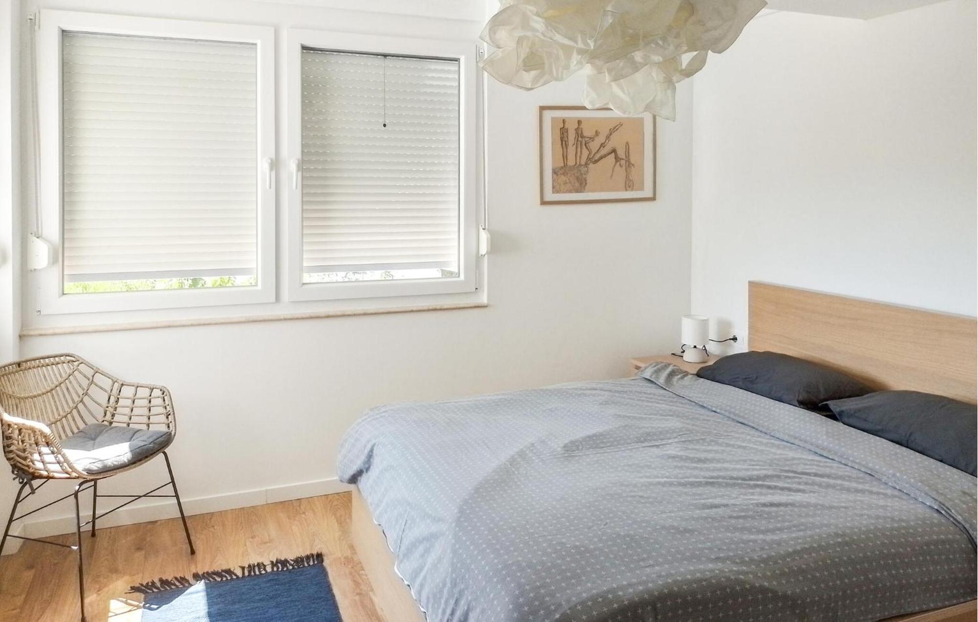 3 Bedroom Beautiful In Krk Apartament Veglia