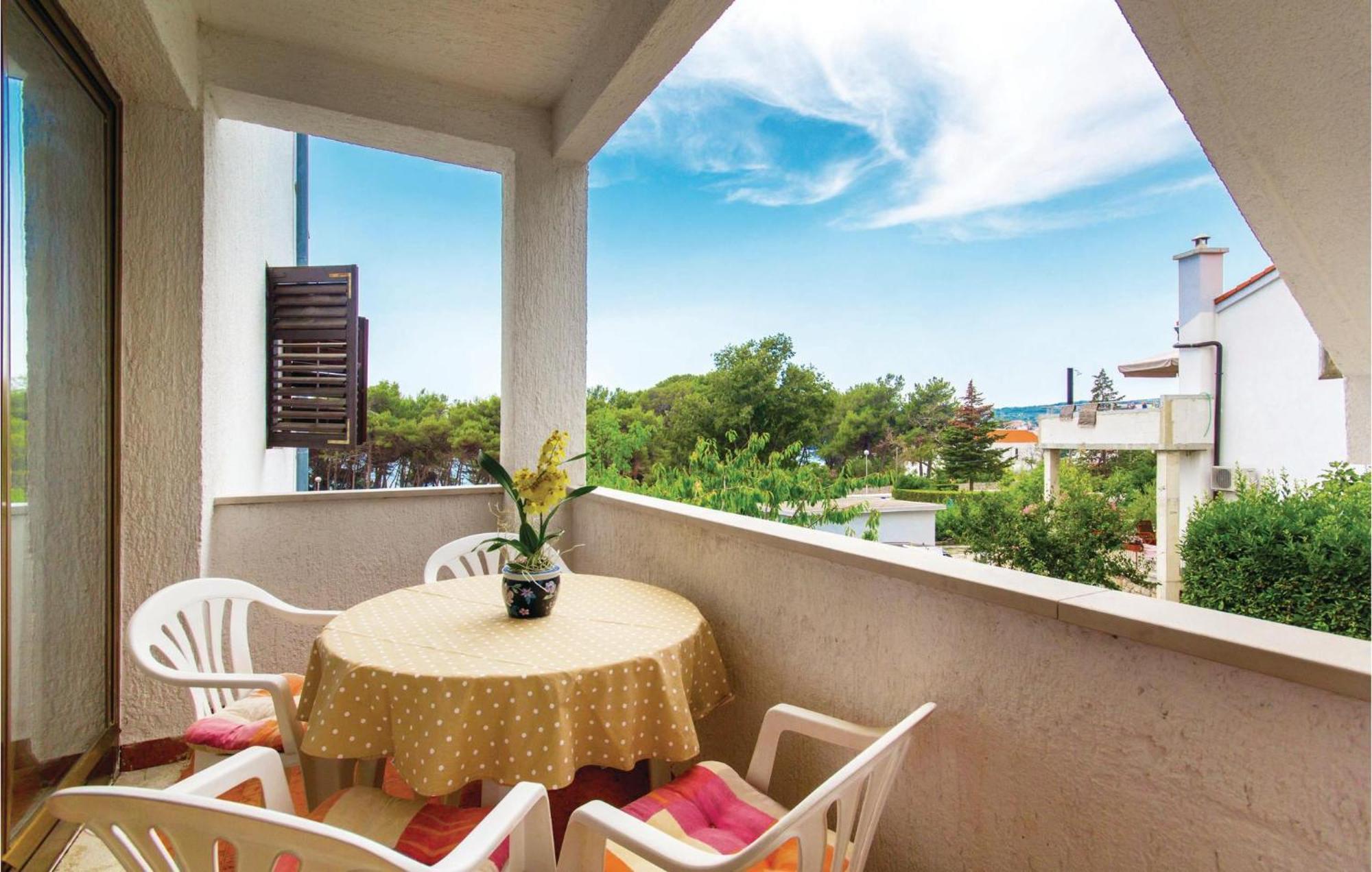 3 Bedroom Beautiful In Krk Apartment Krk Town